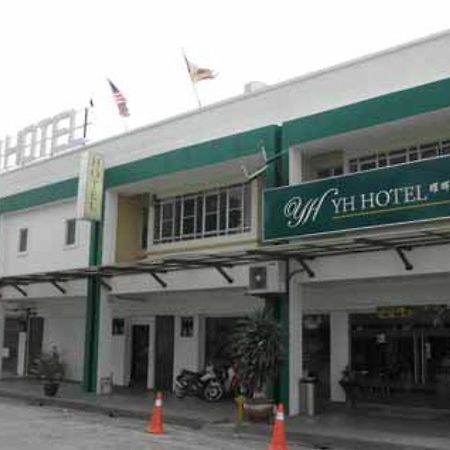 Yh Hotel Kuala Selangor Luaran gambar